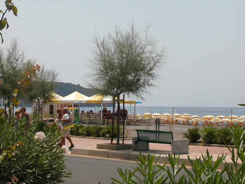Hotel Germania Praia a Mare Bagian luar foto